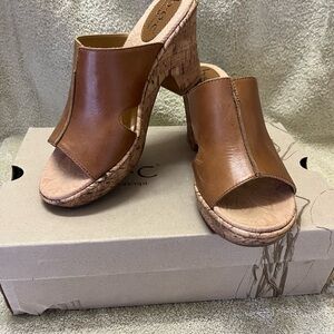 boc camel sandals